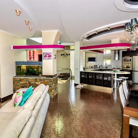 V&v Lloret- Luxury Vila *