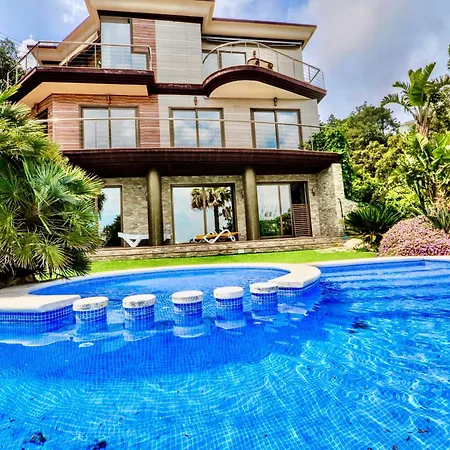 V&v Lloret- Luxury يوريت دي مار