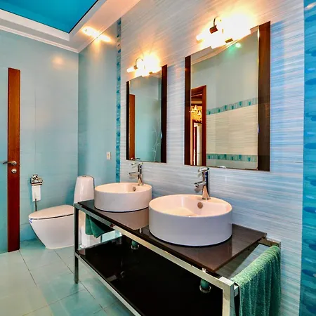 فيلة V&v Lloret- Luxury يوريت دي مار