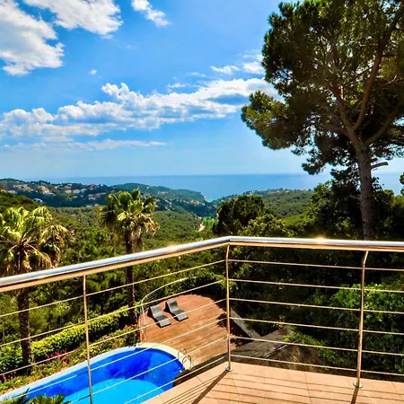 V&v Lloret- Luxury فيلة